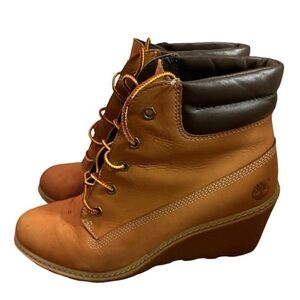 Timberland Amston Wheat Nubuck Leather Lace Up Wedge Booties Boots Sz 8.5 A0548